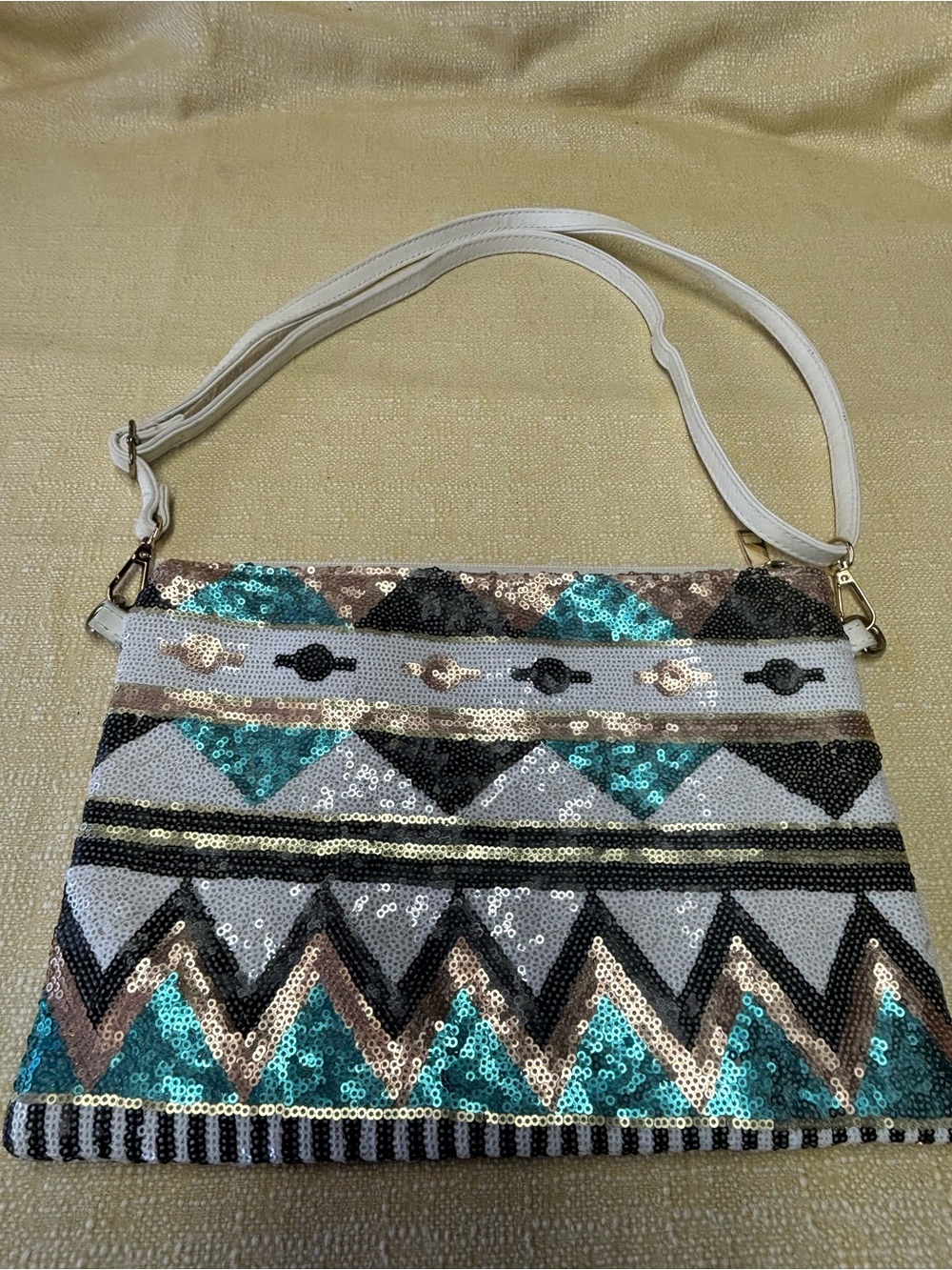 Francesca's Collections Teal, Gold, Black & White Sequined Geometric Crossbody